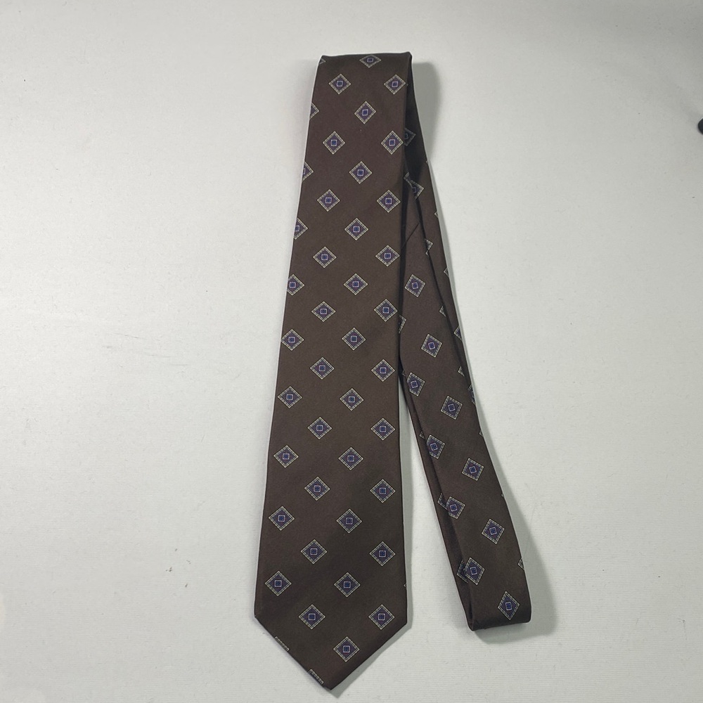 Sophisticated Brown Geometric Men's Tie